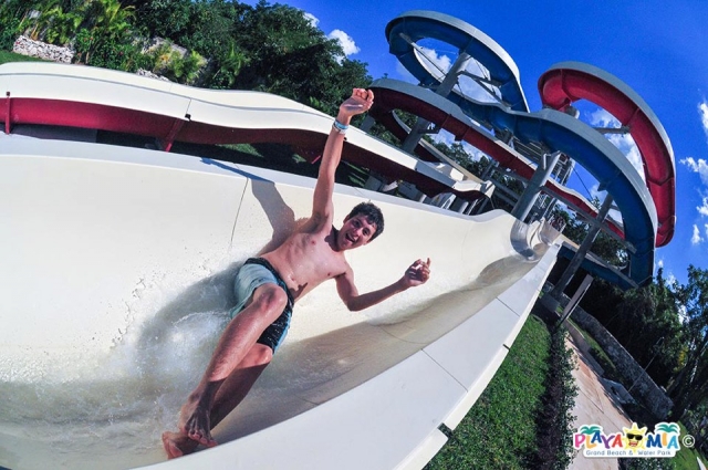 Adrenalina en el tobogan